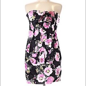 ☆ Solemio ☆ Strapless Dress